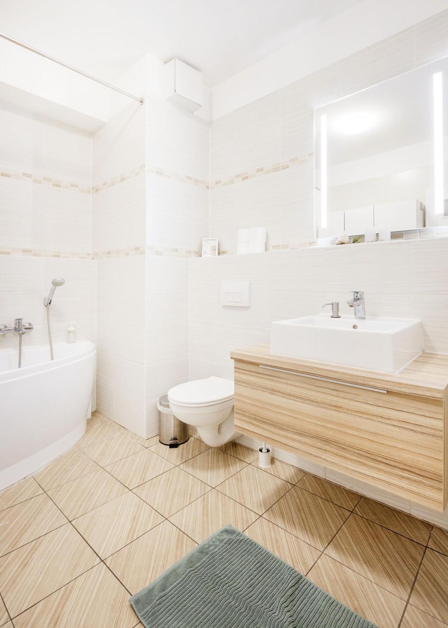 Apartament The Chic Crib With Balcony Budapeszt Zewnętrze zdjęcie