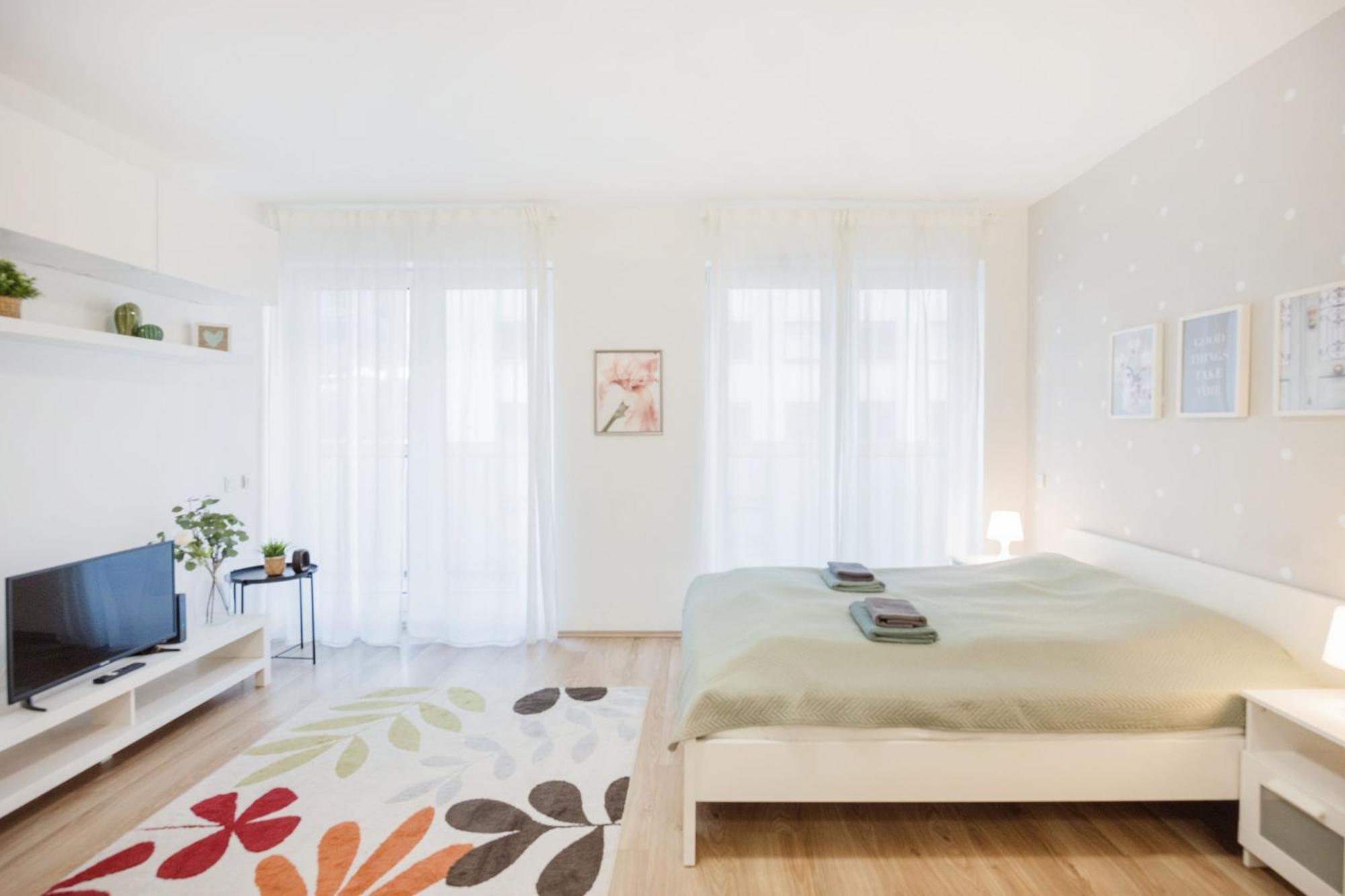 Apartament The Chic Crib With Balcony Budapeszt Zewnętrze zdjęcie